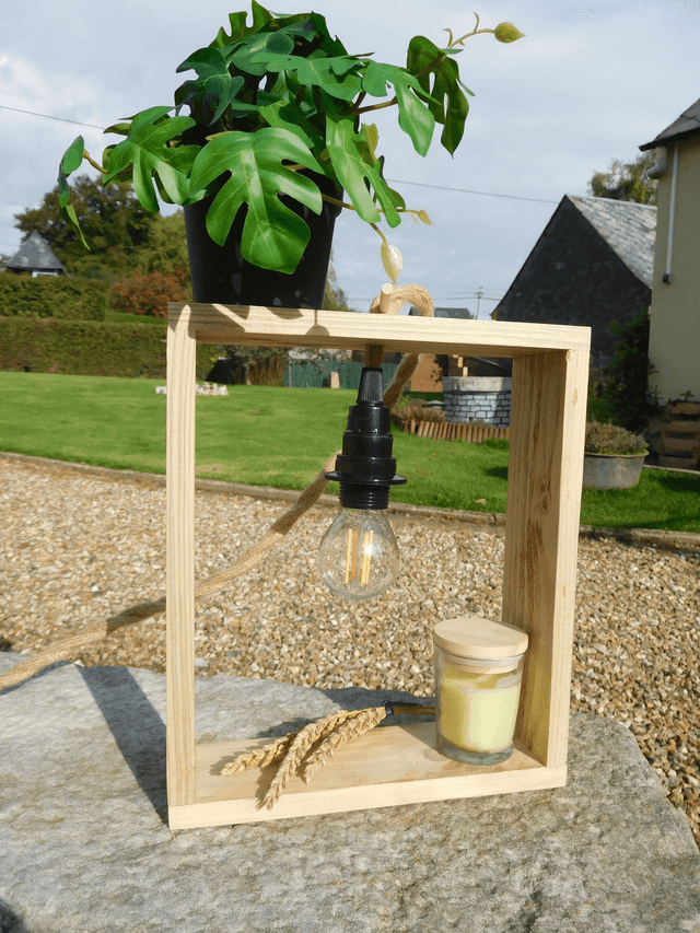 Lampe à poser ou décoration mural sans fond